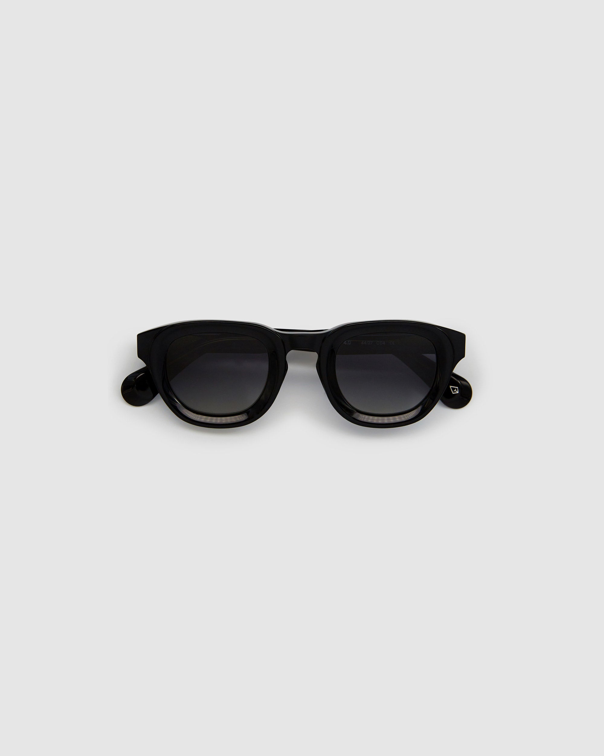 TRIBU BRUTAL 4.0 Black / Grey Gradient Polarised - acetate eyewear