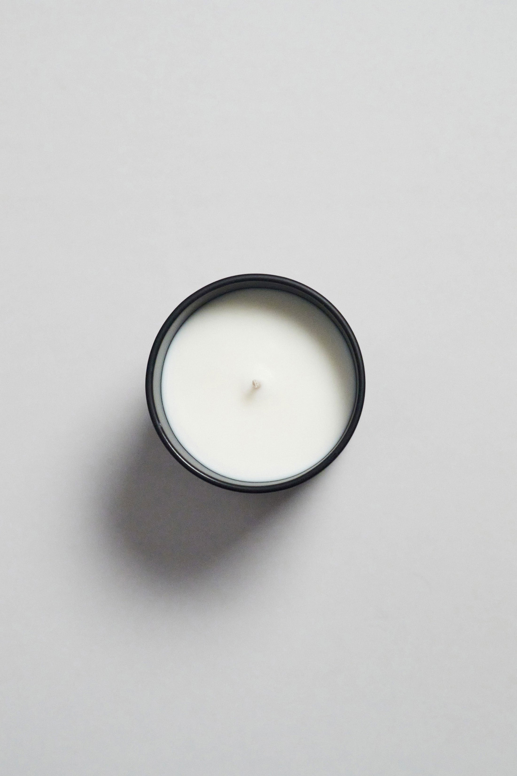 Mihan Aromatics Guilty Story Candle 300g