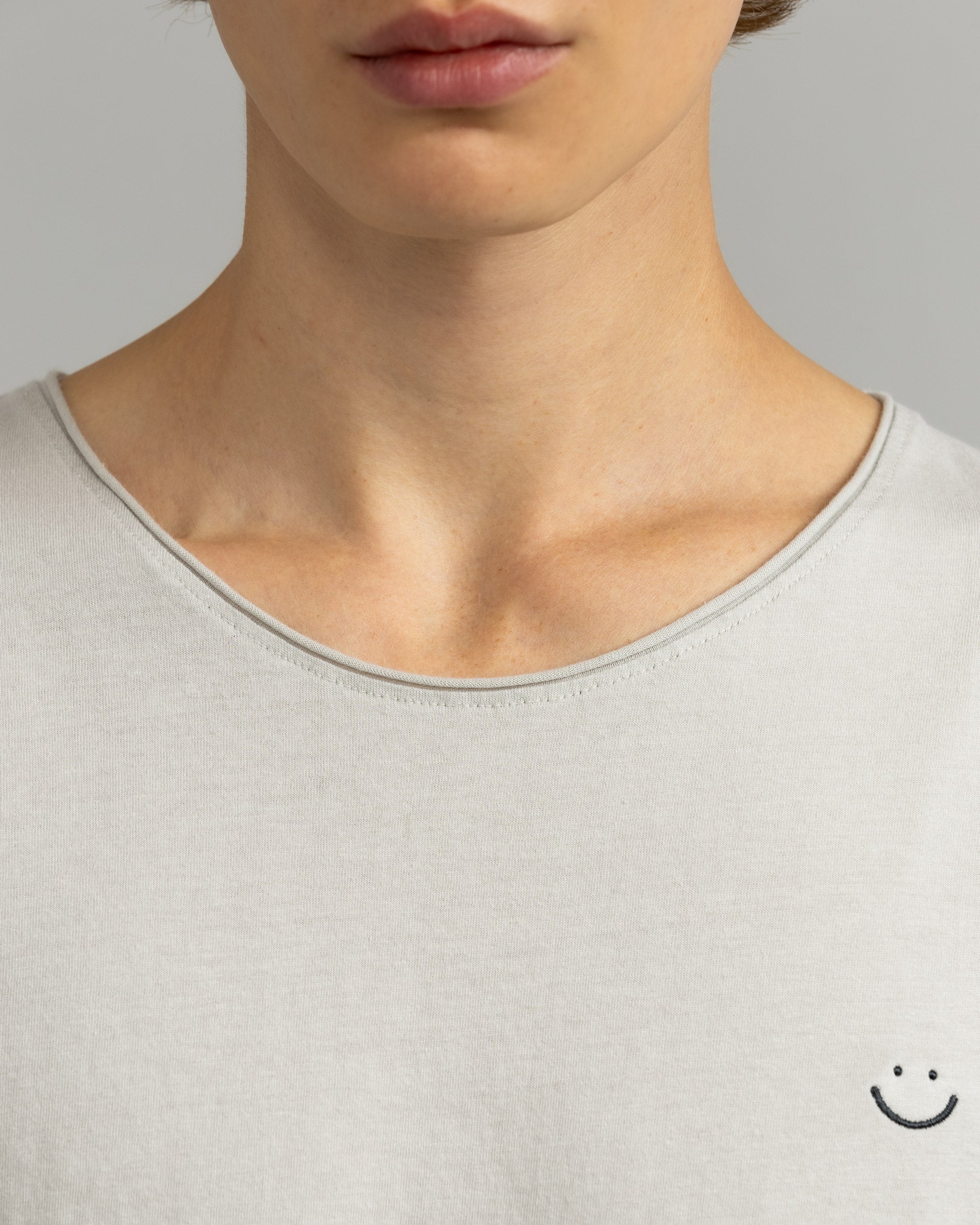 Bandsome original raw t-shirt in light grey smiley - Australian made organic cotton top