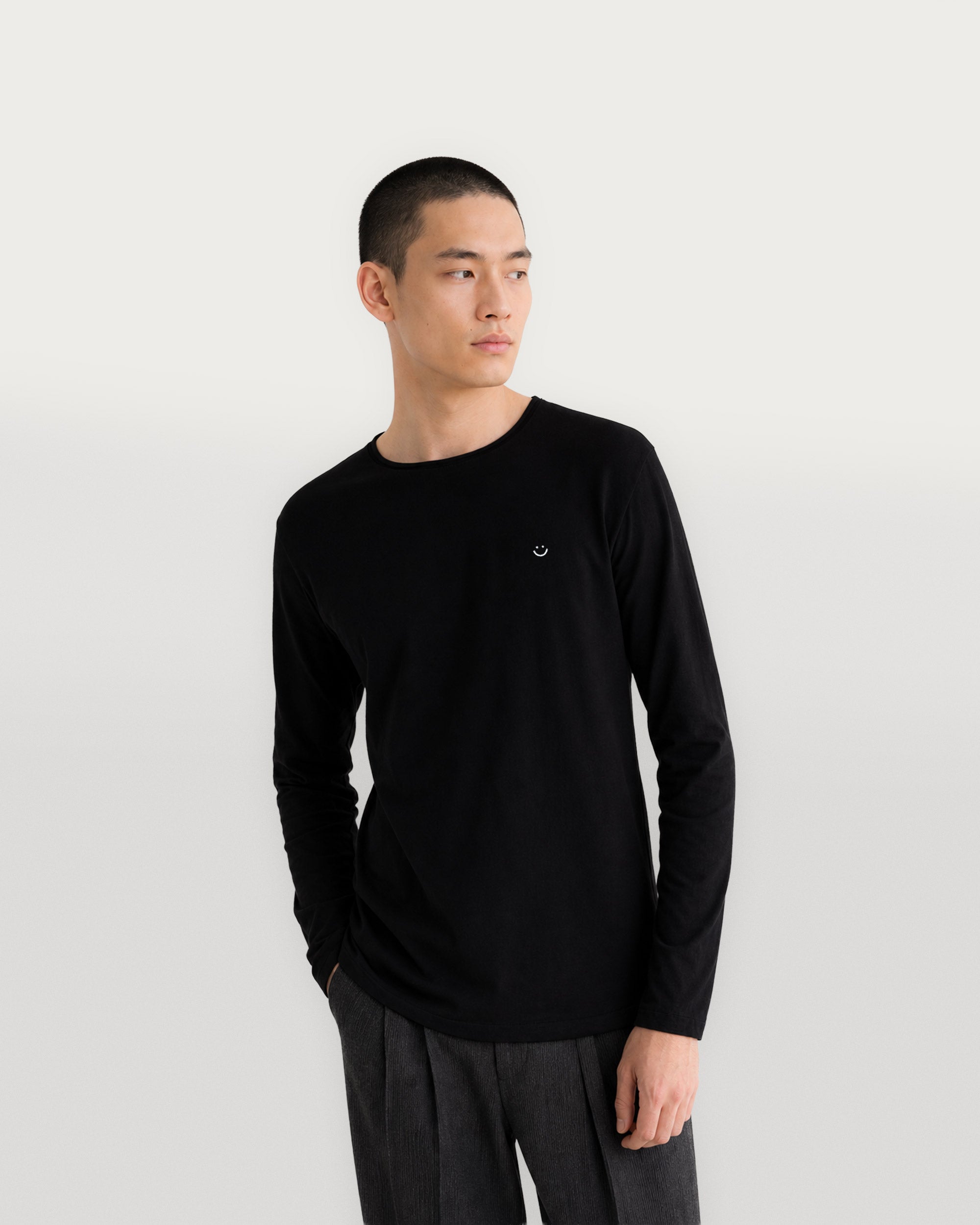 long sleeve jersey t-shirt black smiley-2