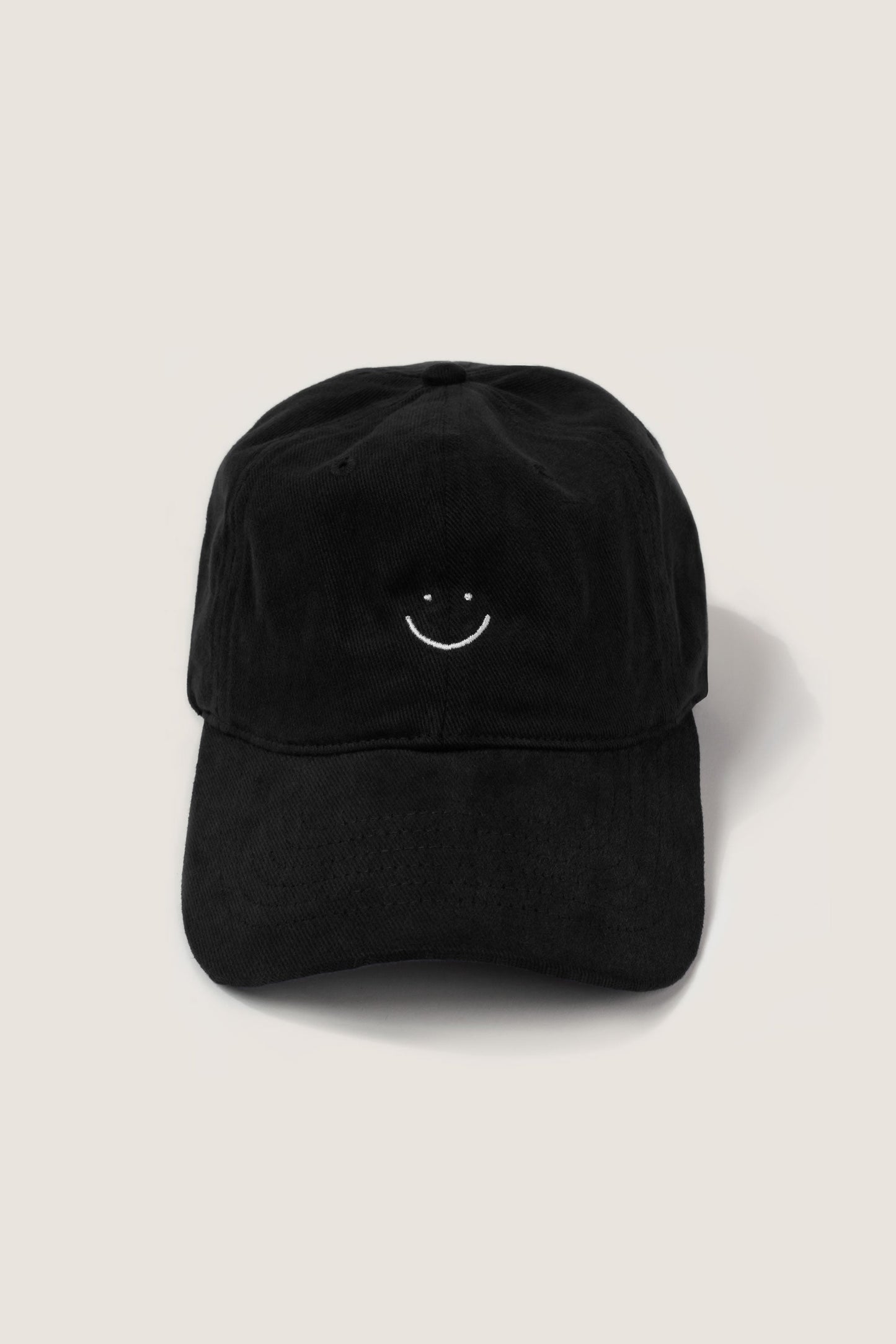 🎁 Smiley Cap Black (100% off)