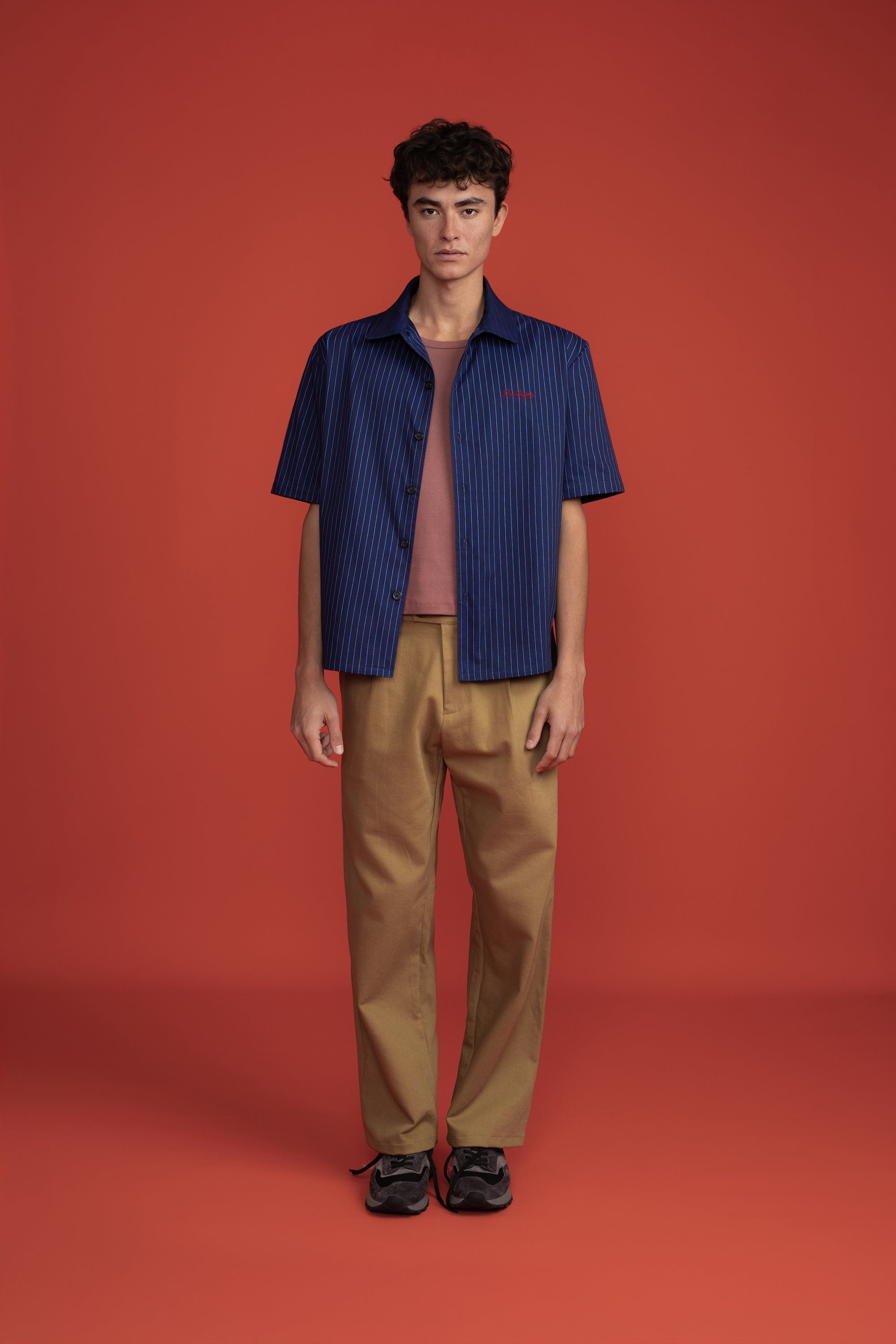 SS Button Shirt Navy Pinstripe Logo