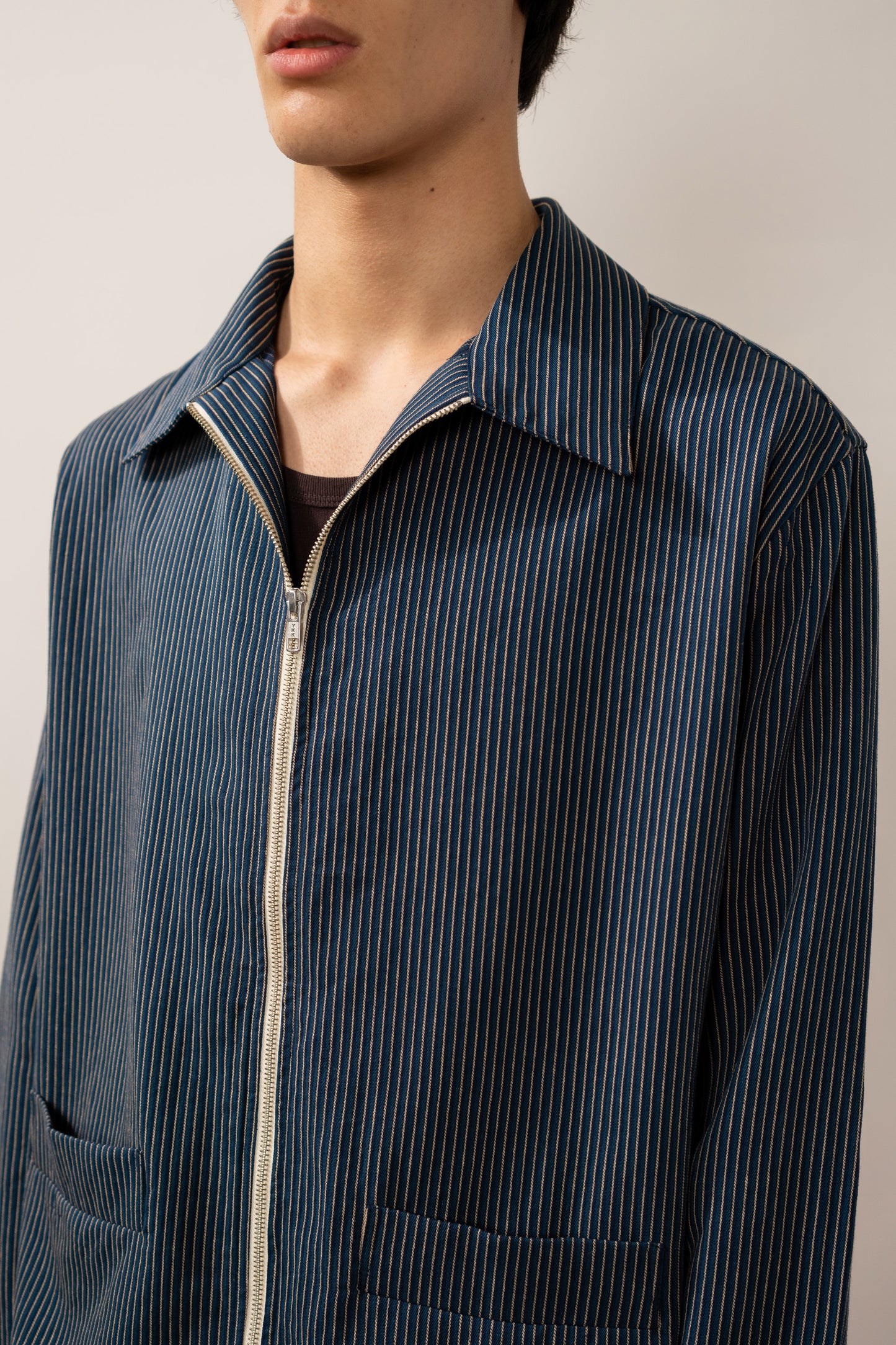 Chemise zippée à manches longues à rayures bleues