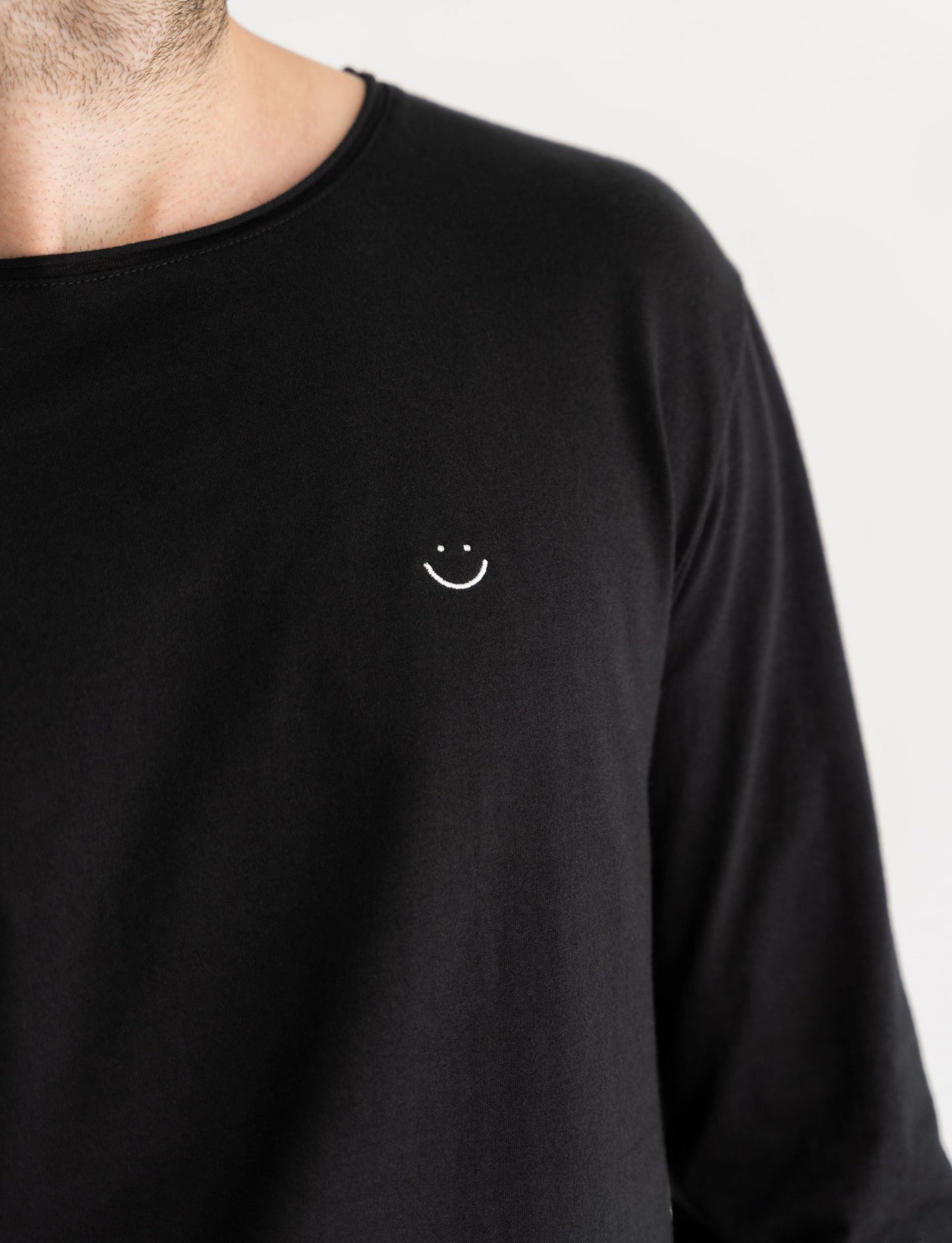 long sleeve t-shirt black smiley